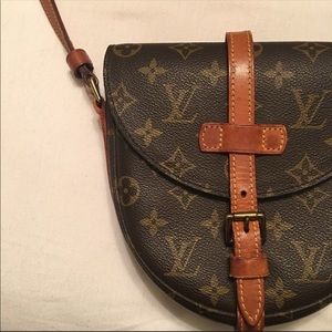 Louis Vuitton Chantilly PM